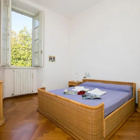 Sleeps 4 T569801